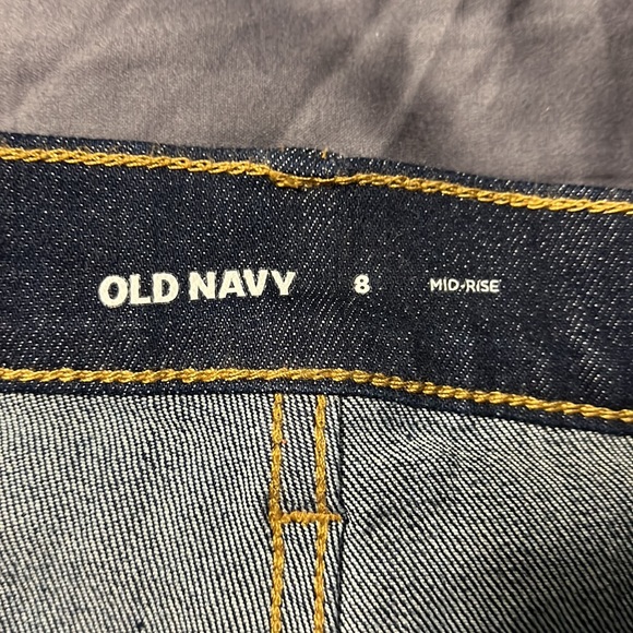 Brand New Old Navy Dark Wash Shorts - Picture 2 of 4